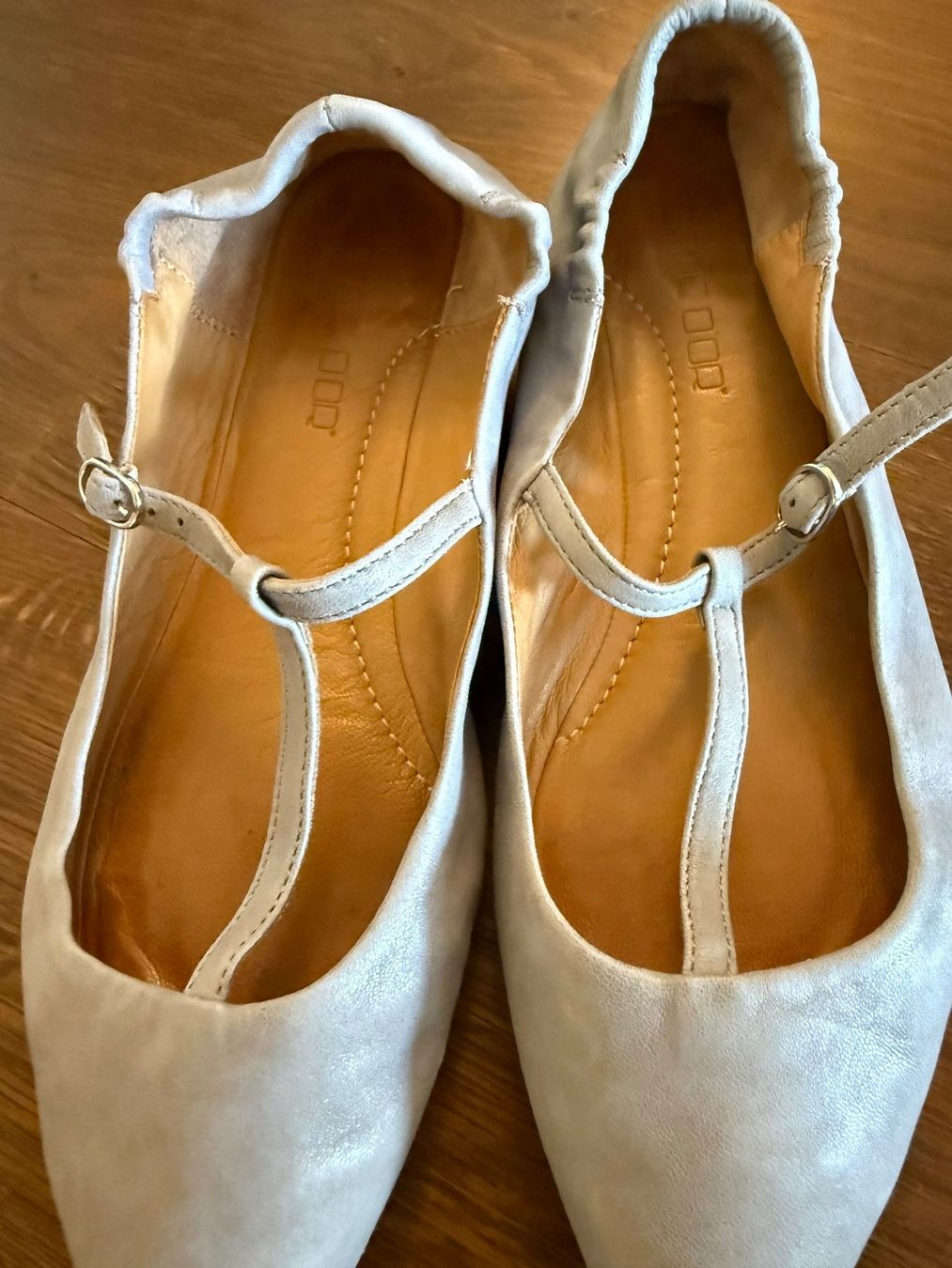 Pomme D'Or Damenschuhe: Ballerinas Pomme d'Or Gr. 39.5 – Gebraucht aus Russikon von izumi2010 2