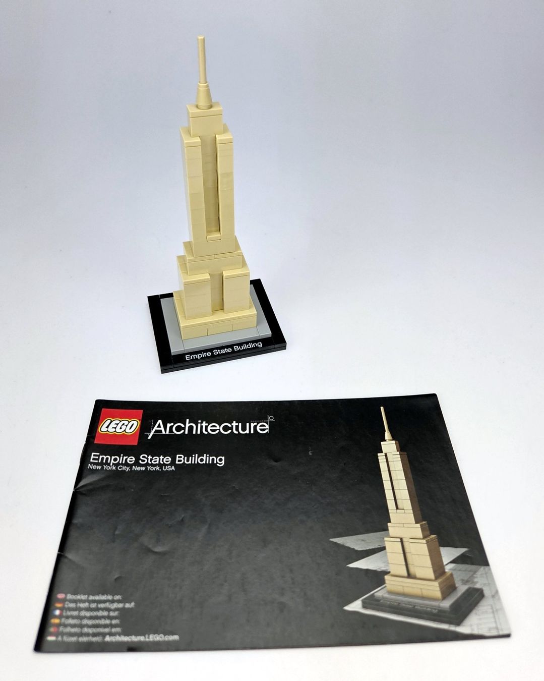 Lego Kit di costruzioni: Lego Architecture Empire State Building 21002 – Usato da Derendingen venduto da CoolerBenutzername