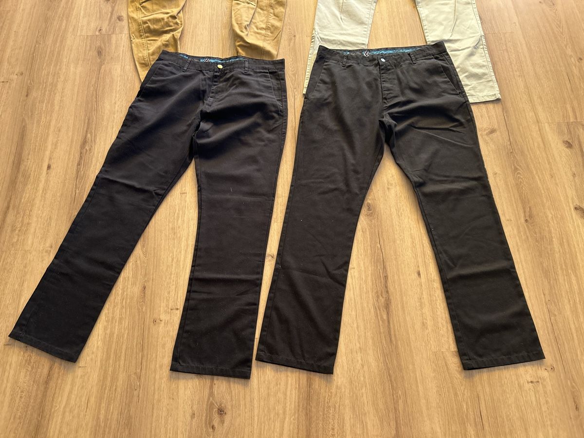 Pantaloni: Herrenhosen-Set 4er Gr. M/L – Usato da Meiringen venduto da cor_lz6y 1