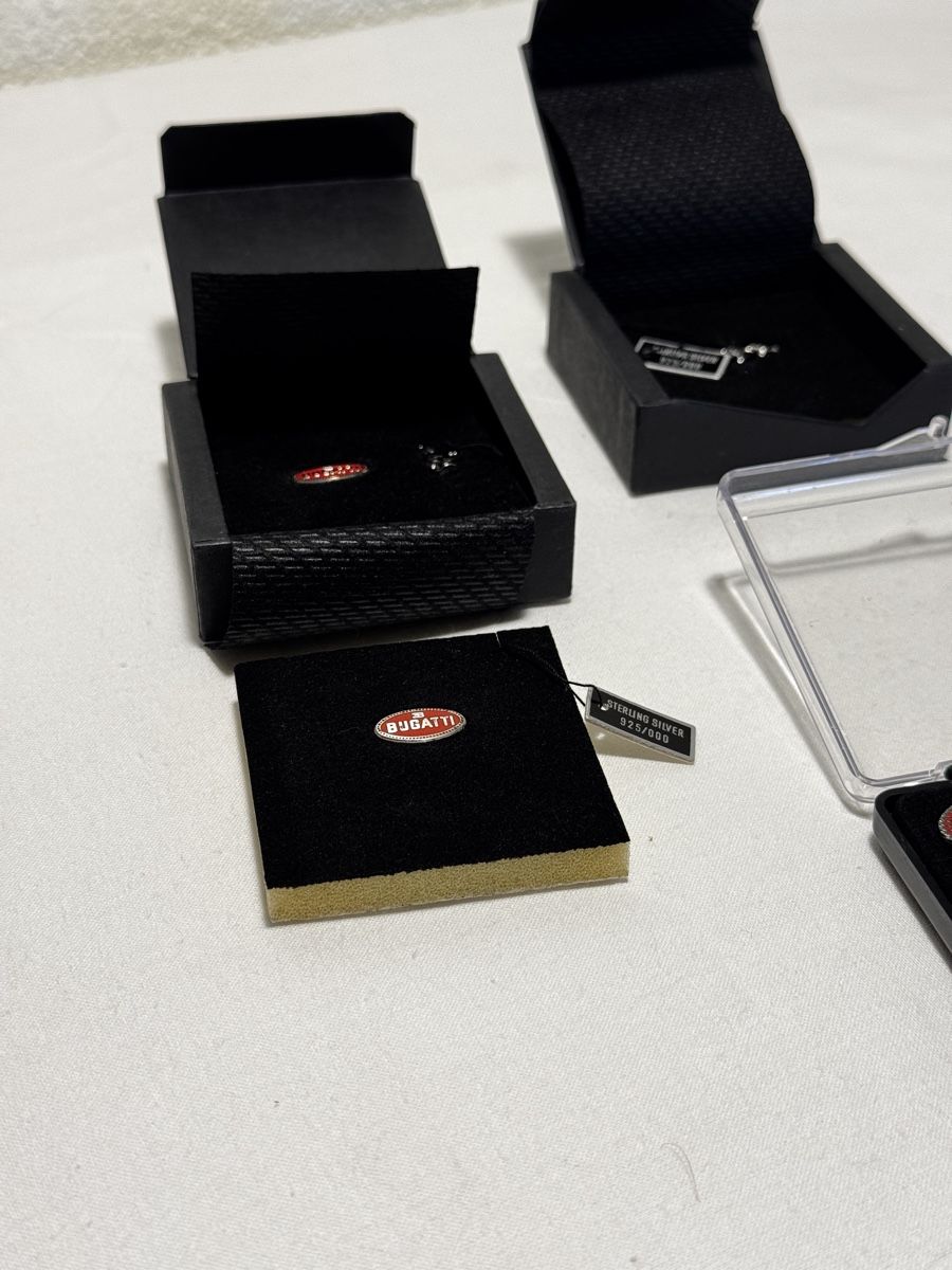 Bugatti Plaketten & Abzeichen: BUGATTI Pin-Sammlung – Gebraucht aus Stüsslingen von leo_nzh6 5