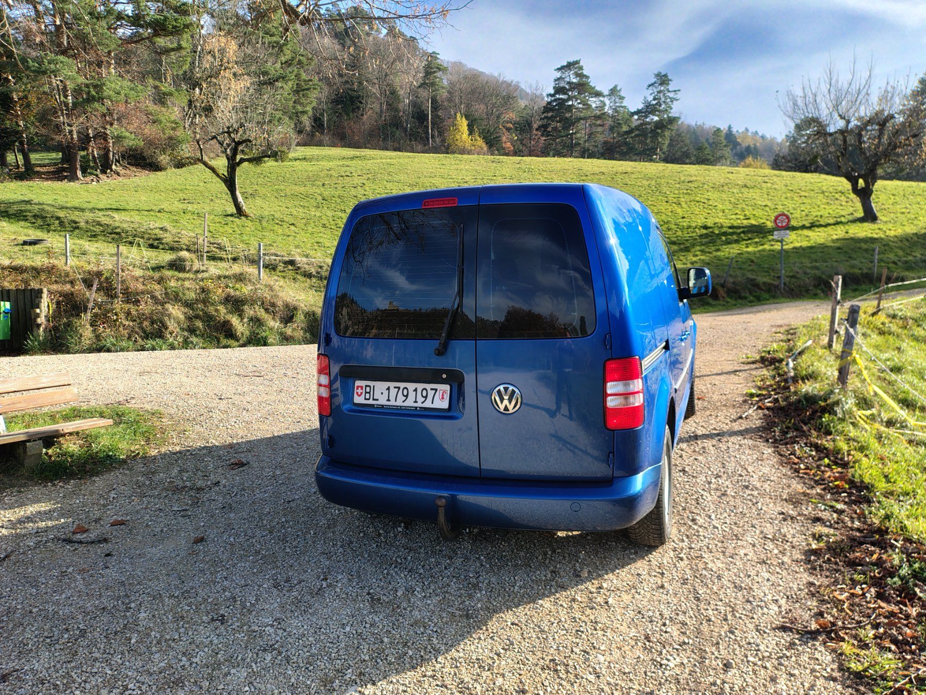 VW Véhicules utilitaires: VW Caddy DSG TDI – D'occasion à Waldenburg par Moodoo 5
