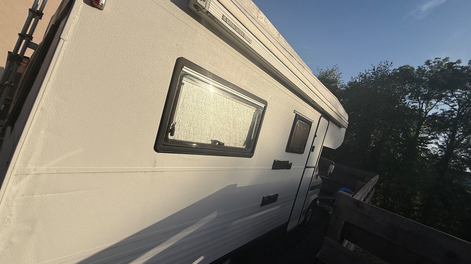Veicoli da campeggio: camping car – Usato da Delley venduto da ped_6m8d 1