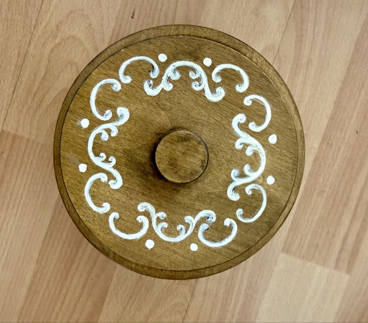Articoli in legno: Holzdose mit Bauernmalerei – Usato da Zug venduto da Malibu117 1