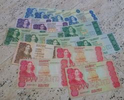 Lot ++ 16 alte Banknoten aus Süd-Afrika ab 1978