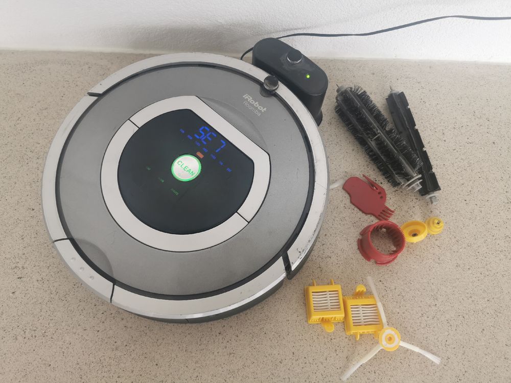 Irobot Roomba 780 Staubsauger mit ersatzteilen | Kaufen auf Ricardo