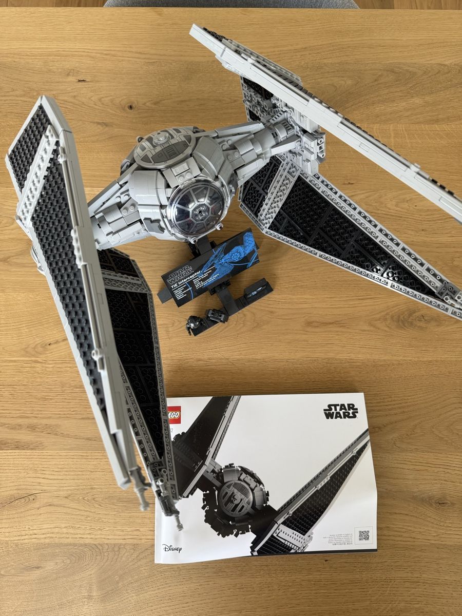 Lego Baukästen: LEGO Star Wars UCS Tie Interceptor 75382 – Gebraucht aus Oberweningen von SKAuction 1