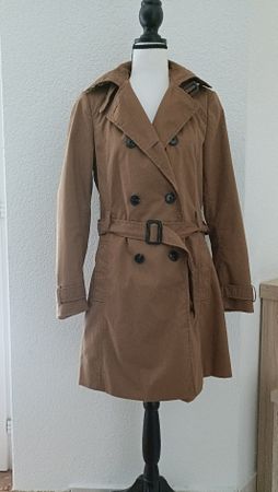 Stradivarius Trenchcoat, Grösse M, Top Zustand
