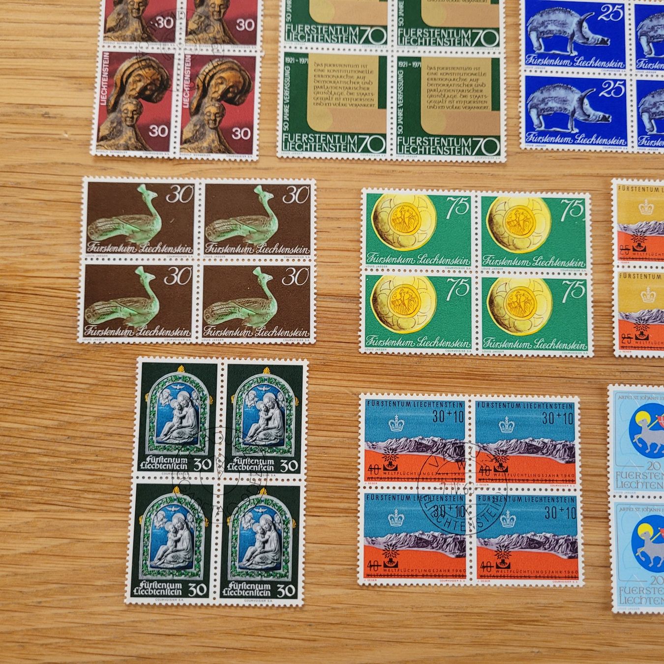 Alle Briefmarken: Timbres Block de 4 Liechtenstein – Gebraucht aus Biel/Bienne von Destockweb 4