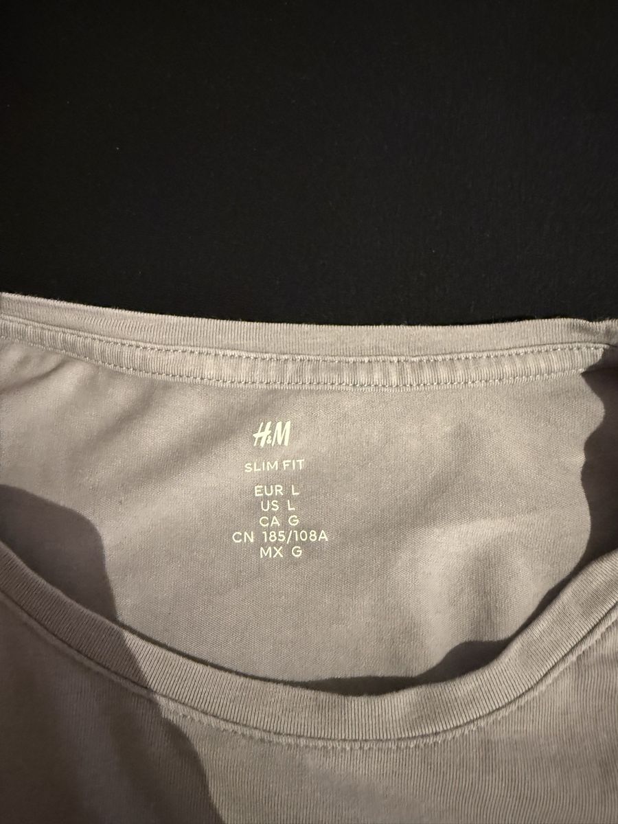 H&M T-Shirts: T shirt – Neu (gemäss Beschreibung) aus Däniken SO von jschenker27 1
