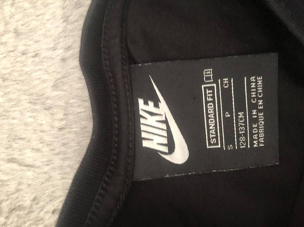 Nike Vestiti & Gonne: Nike Kleid Mädchen – Usato da Veltheim AG venduto da Beazam 3