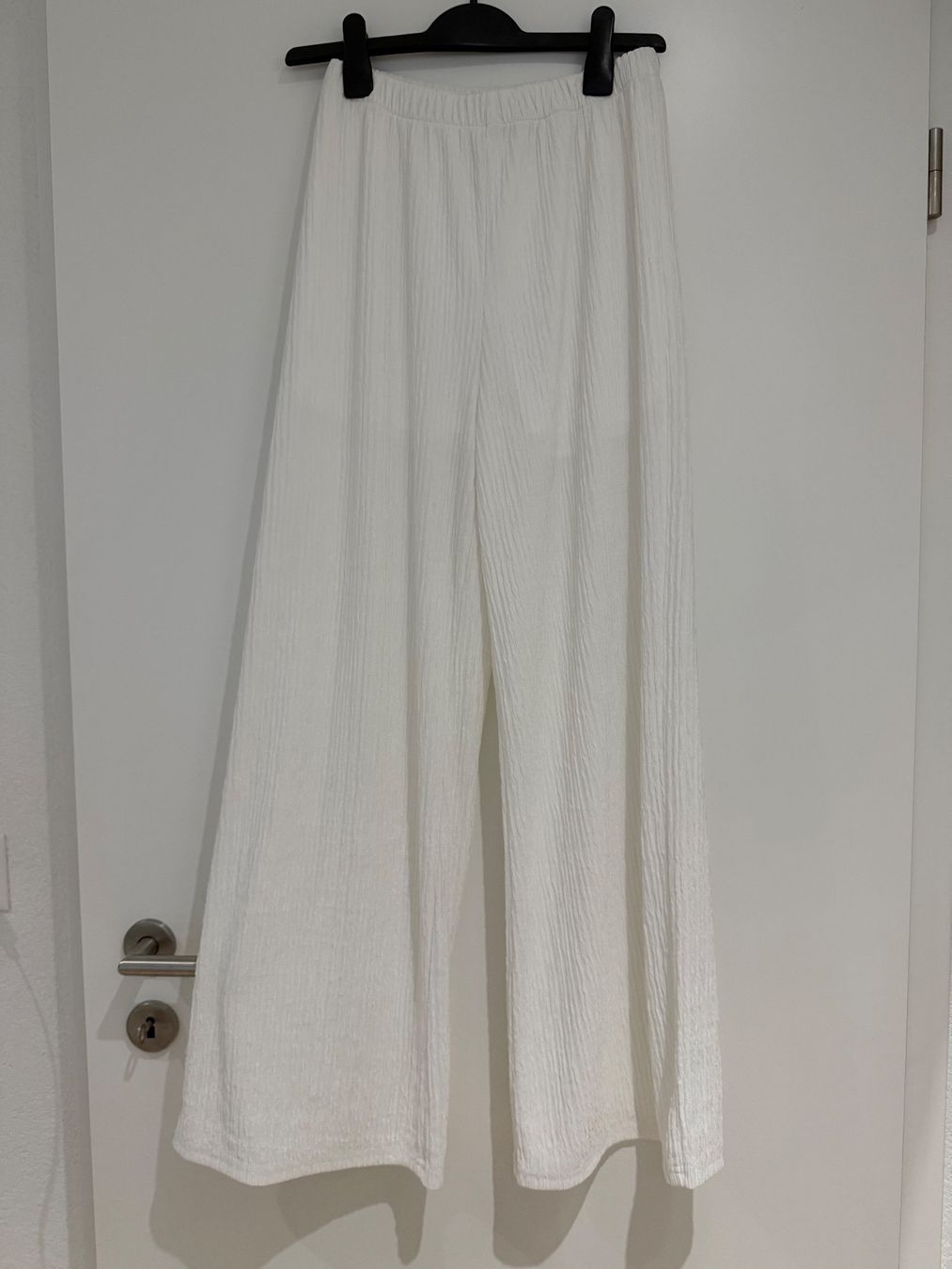Shein Hosen: Pantalon blanc – Neu und originalverpackt aus La Chaux-de-Fonds von 19_po