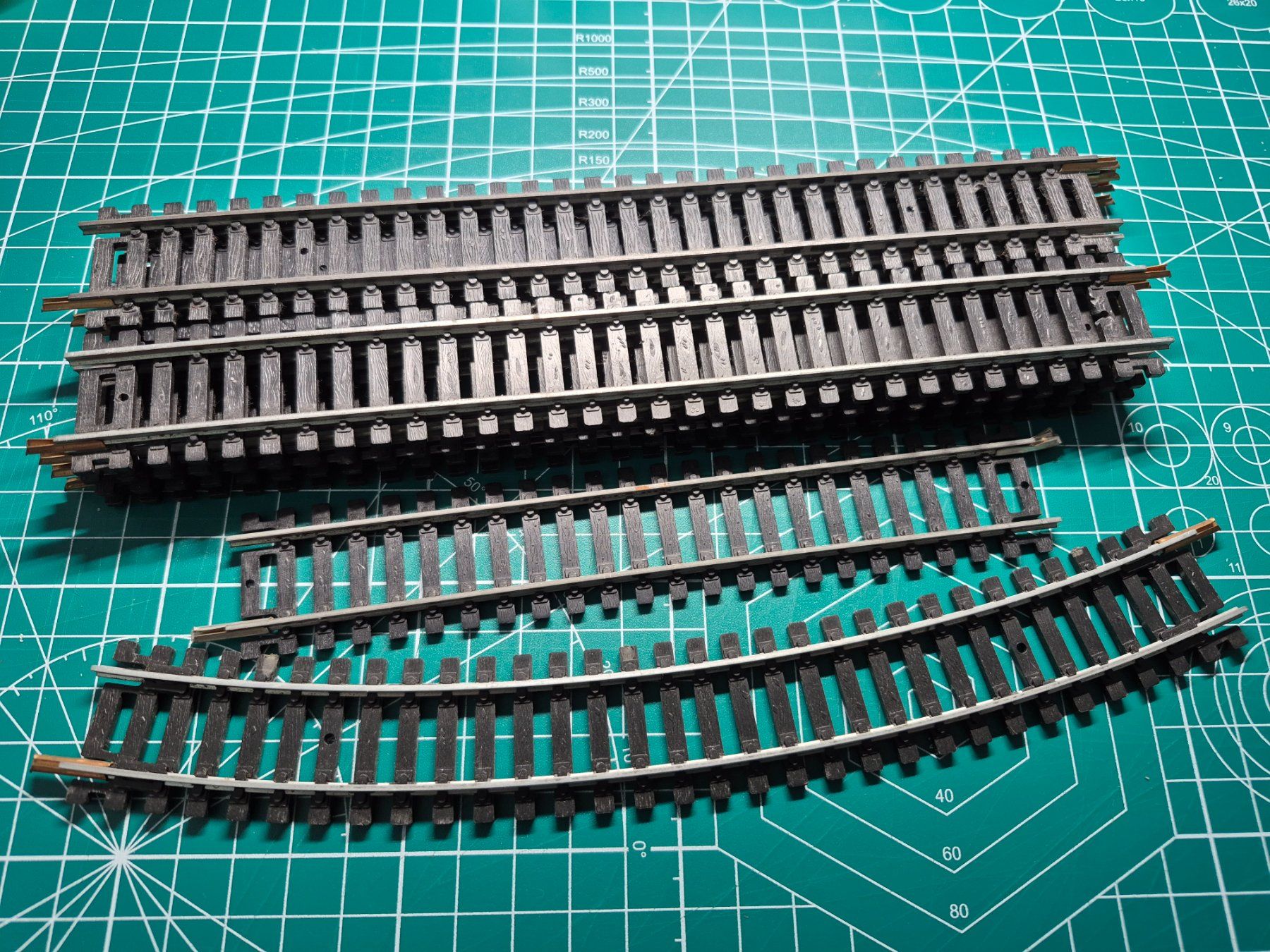 Lima Modellini di ferrovie: H0 LIMA Geleise Retbestand – Usato da Therwil venduto da stiwi_6571
