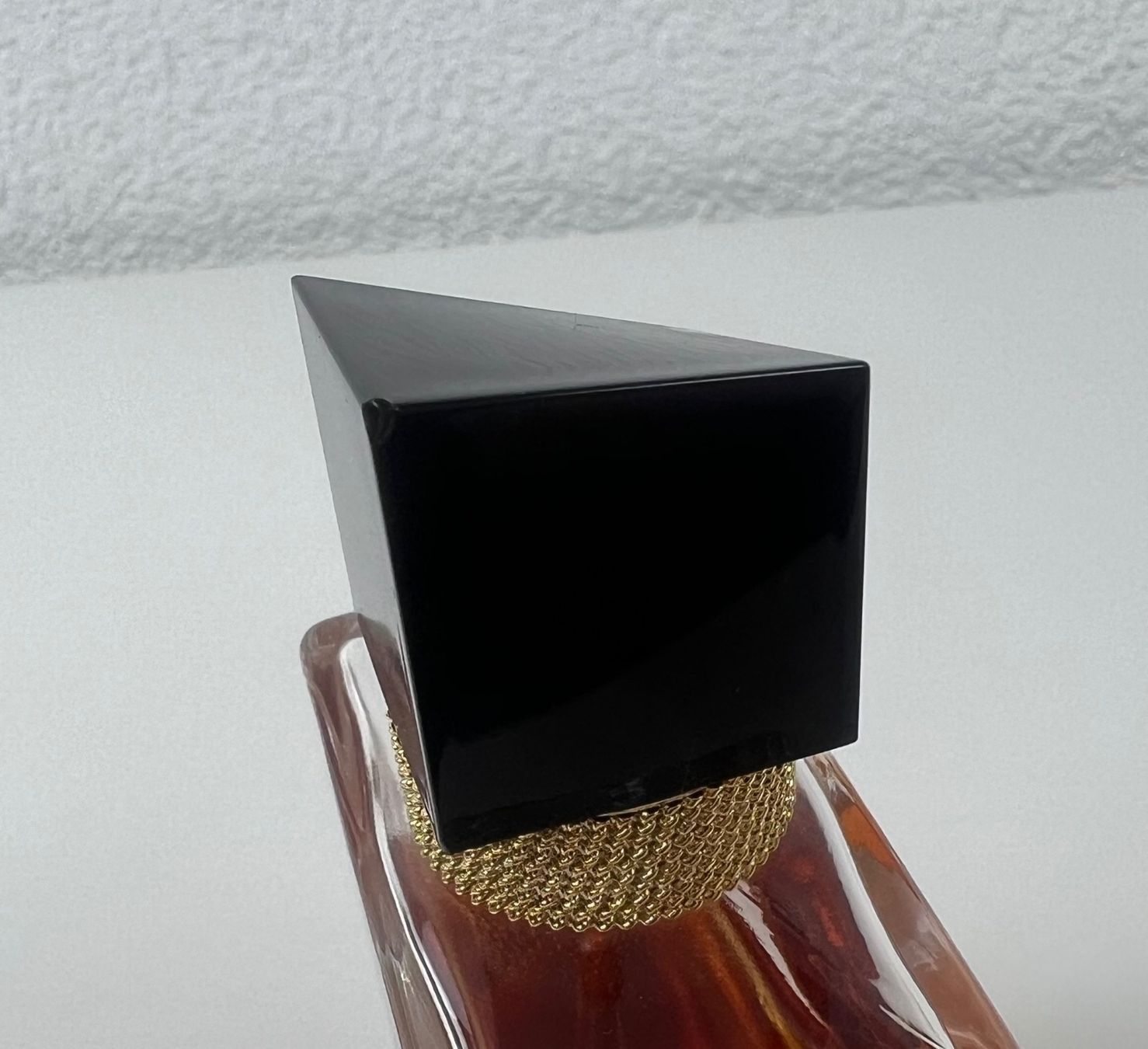 Saint Laurent Profumi & Eau de Toilette: Yves Saint Laurent Libre Intense Eau de Parfum 50ml – Usato da Stein am Rhein venduto da Moons_of_Saturn 4