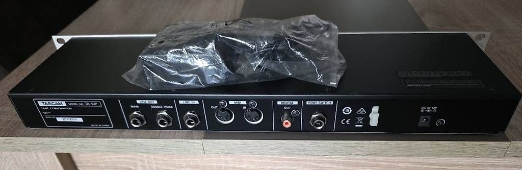 Tascam Enregistreurs: Tascam TA-1VP Autotune Vocal Processor – D'occasion à Pfungen par jan_99zr 3