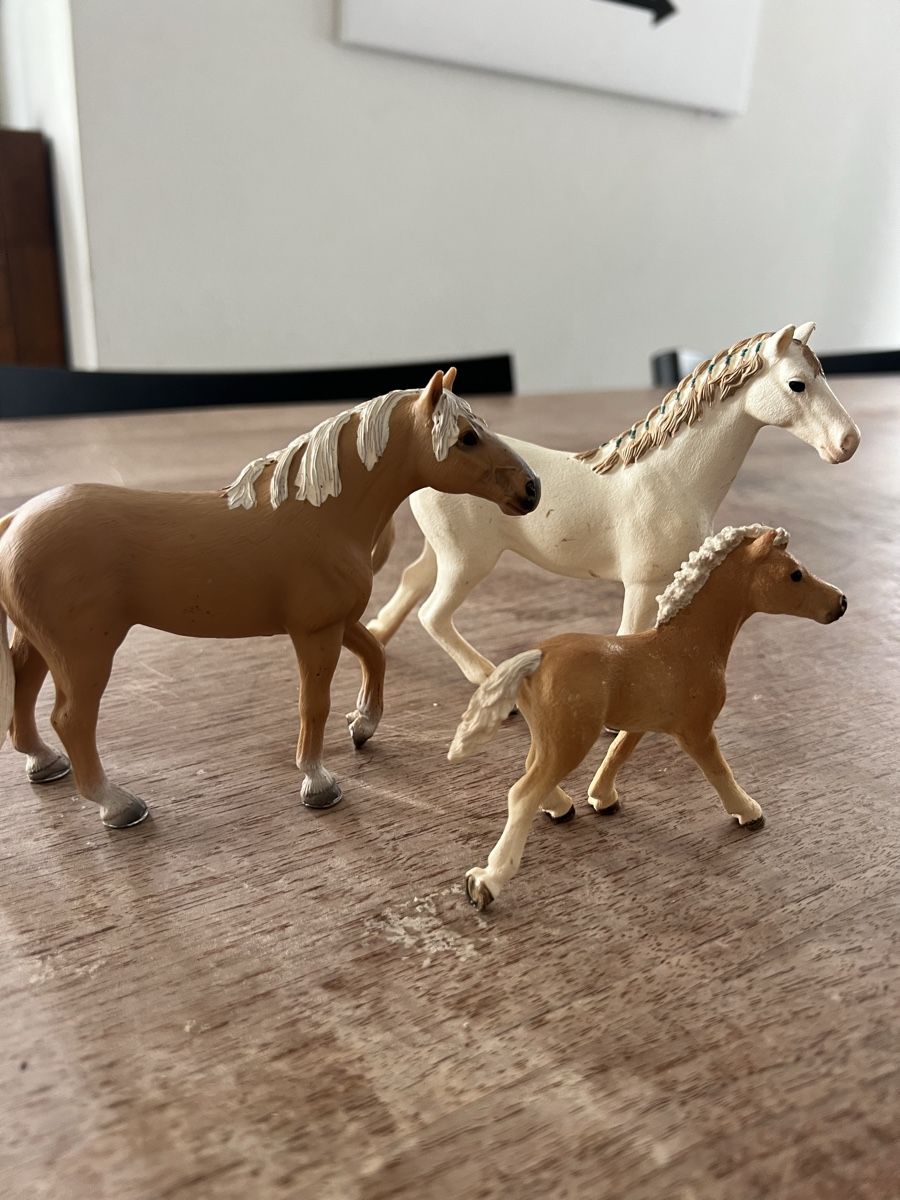 Schleich Giocattoli: pferdefamilie von schleich – Usato da Beinwil am See venduto da -Sparky-