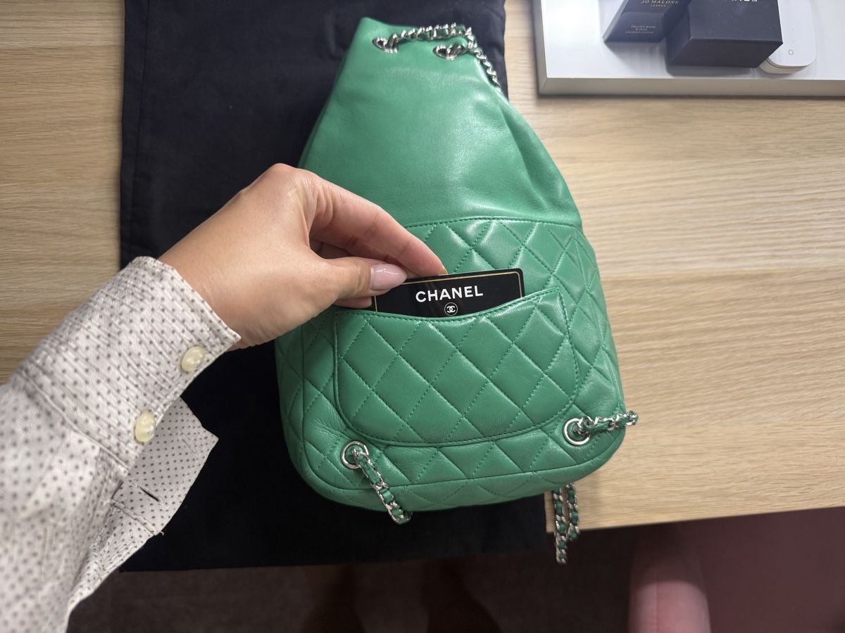 Chanel Zaini: Chanel Rucksack Lammleder – Usato da Bern venduto da tar_6rxl 3