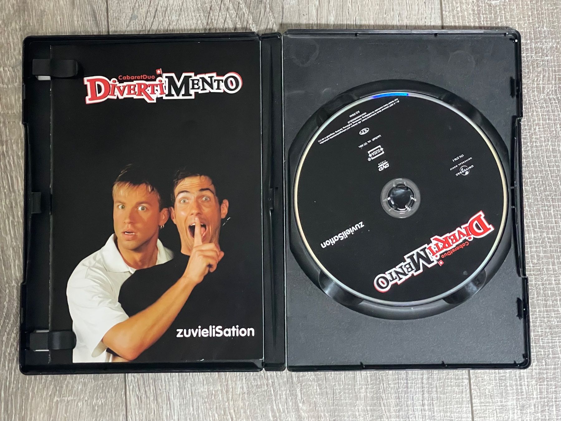 Tous les DVDs: Divertimento – D'occasion à Muri b. Bern par AdidasCollector 3