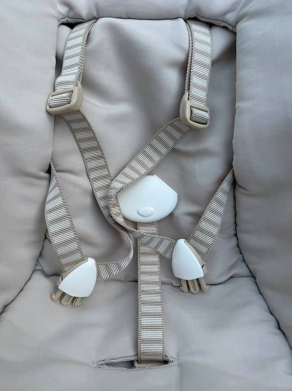 Chaises hautes: Tripp trapp Stokke Babyschale – D'occasion à Luterbach par lea_j8t2 3