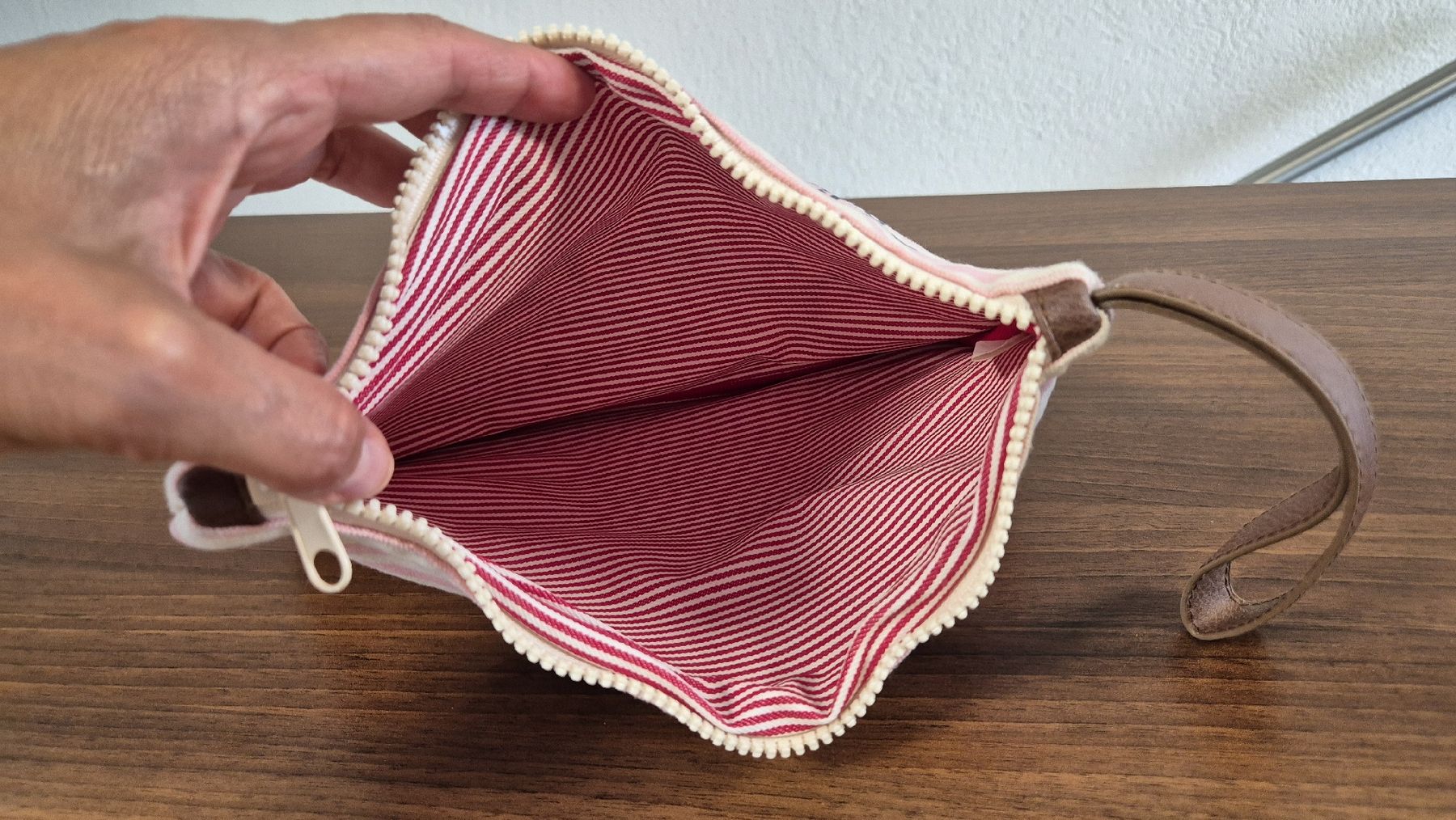 Kosmetikkoffer: Saint Barth Pochette – Gebraucht aus Oberentfelden von Principessa75 3