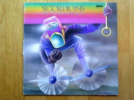 LP SCORPIONS: Fly to the rainbow, 1974.