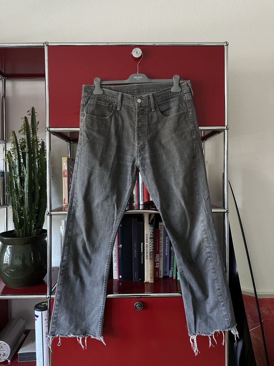 Levi's Jeans: Levi’s 501 Grau 33 30 – Usato da Basel venduto da luc_j2xz 1