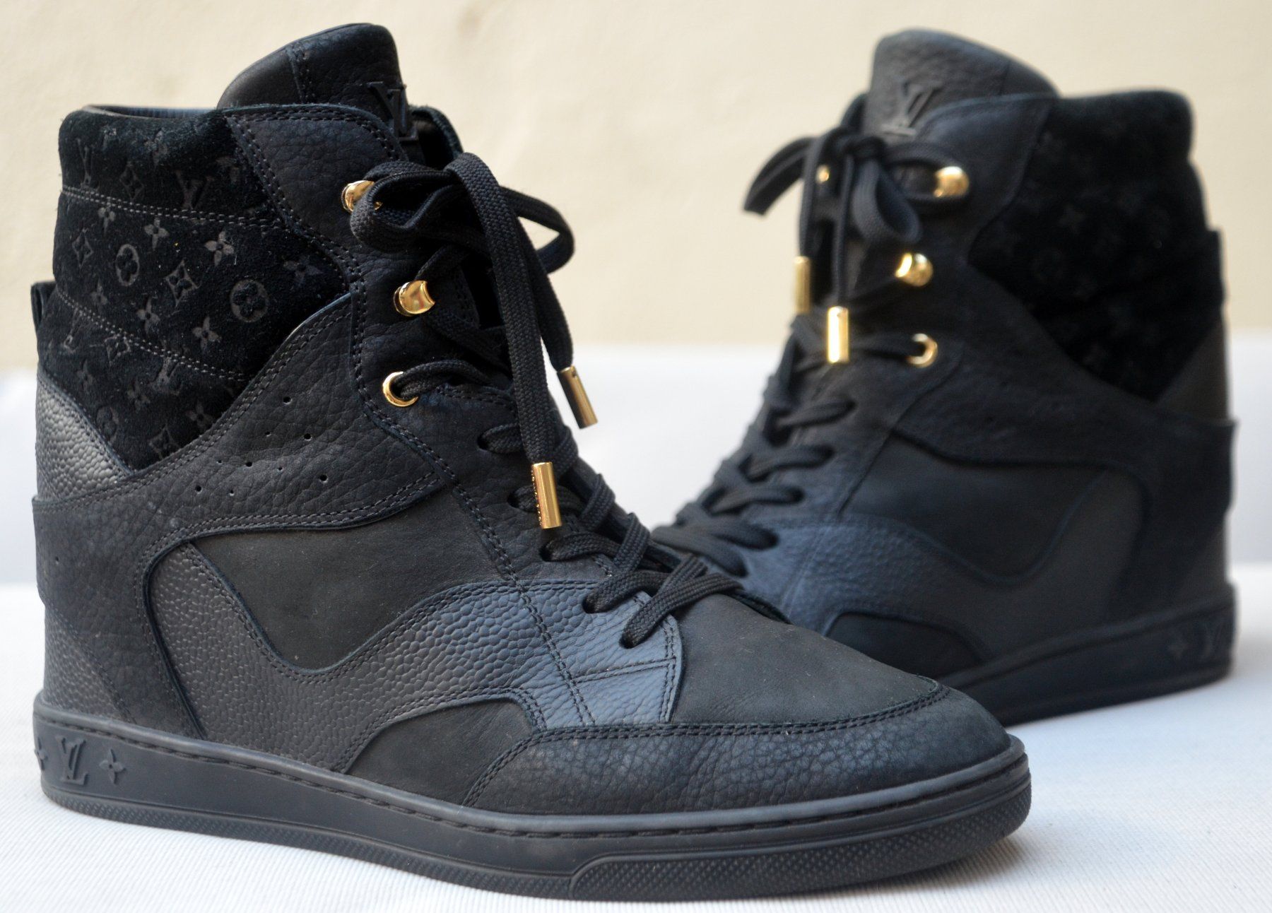 Louis Vuitton Scarpe da donna: Louis Vuitton Sneakers .40 – Usato da Collonges venduto da Allegree 6