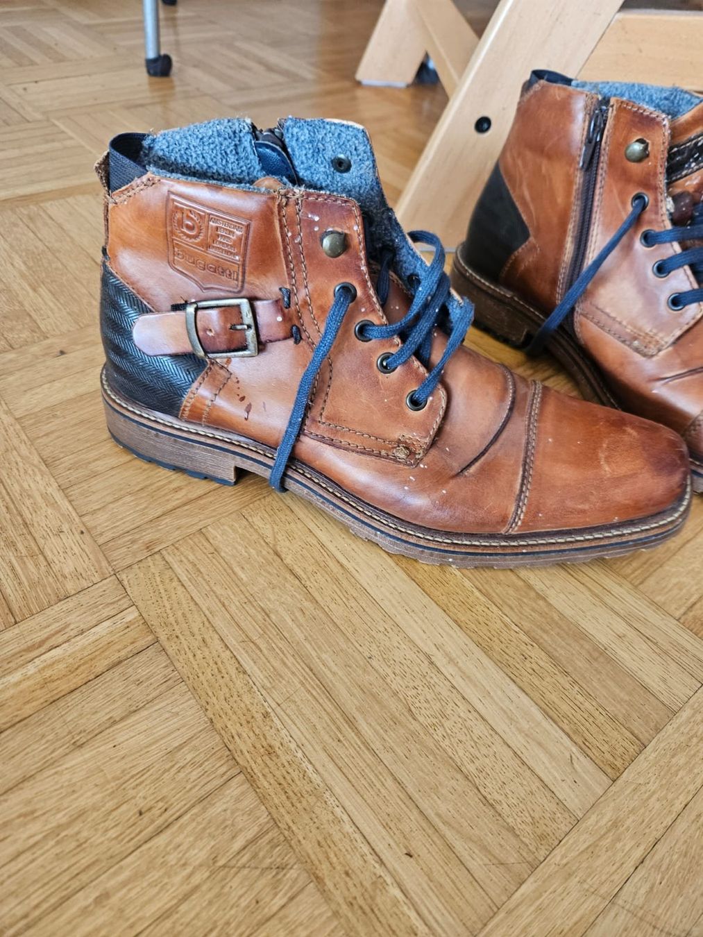 Bugatti Scarpe da uomo: Herren Bugatti Lederschuhe – Usato da Zollikofen venduto da cherics