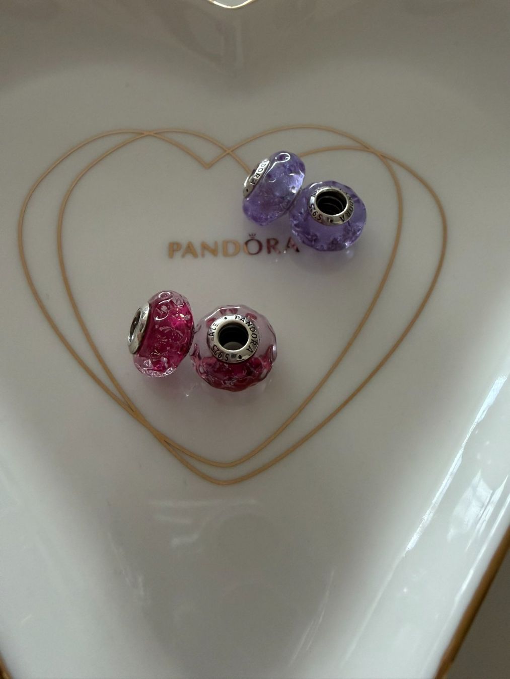 Pandora Ciondoli: Pandora Charms - Murano Rosa und Violett – Nuovo (secondo la descrizione) da Othmarsingen venduto da Pandabaerchen 1