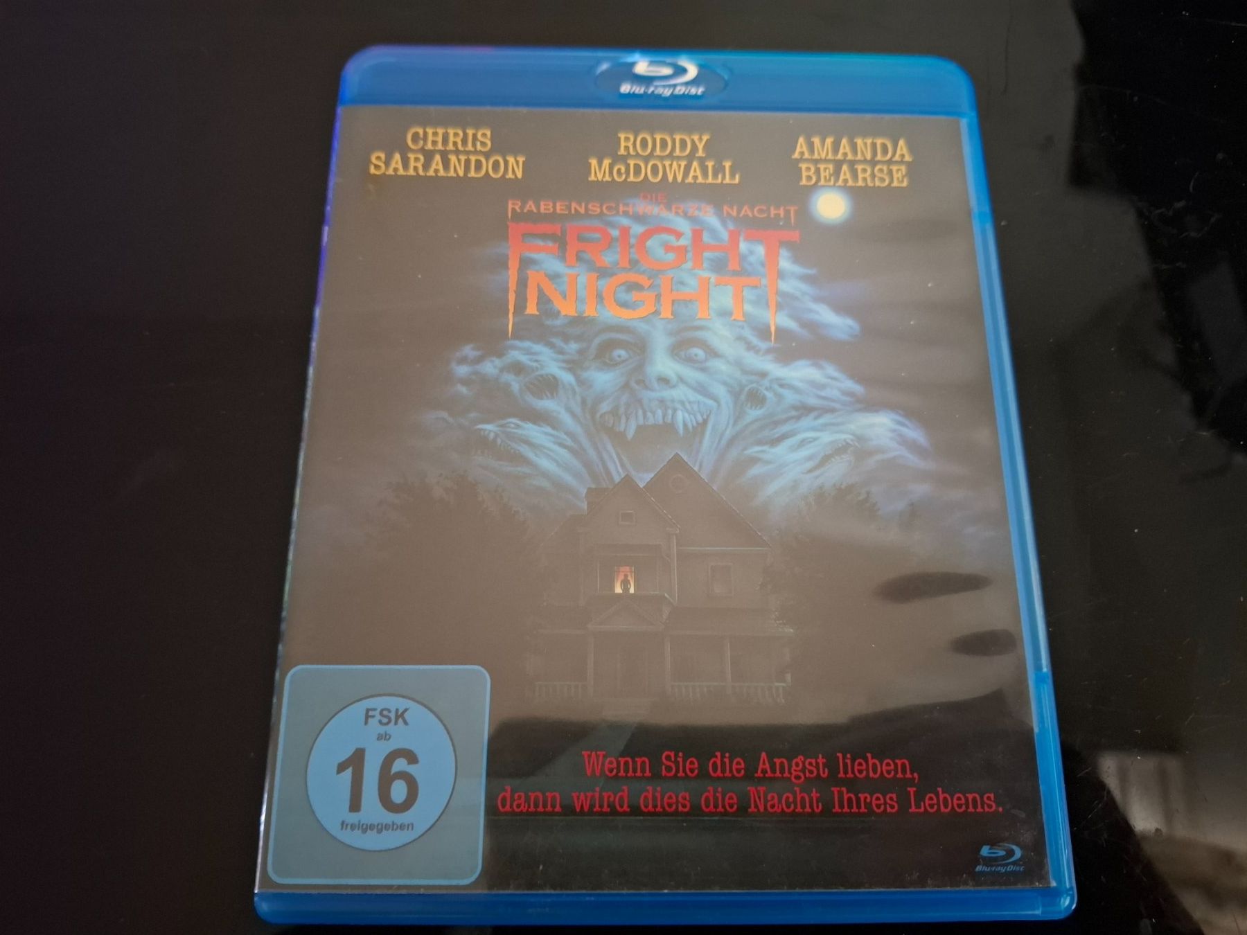 Tutti i DVDs: Fright Night - Eine rabenschwarze Nacht – Usato da Frauenfeld venduto da Frankenstein01