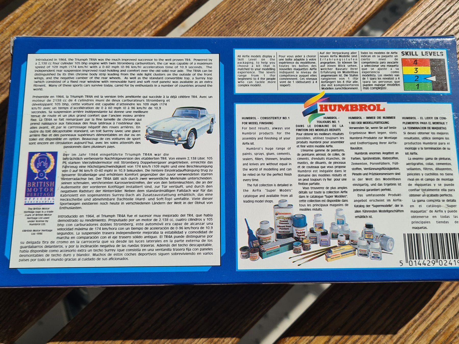 Triumph Modellautos: AIRFIX 32 SCALE Triumph TR4A – Neu und originalverpackt aus Basel von Solarbebop 2