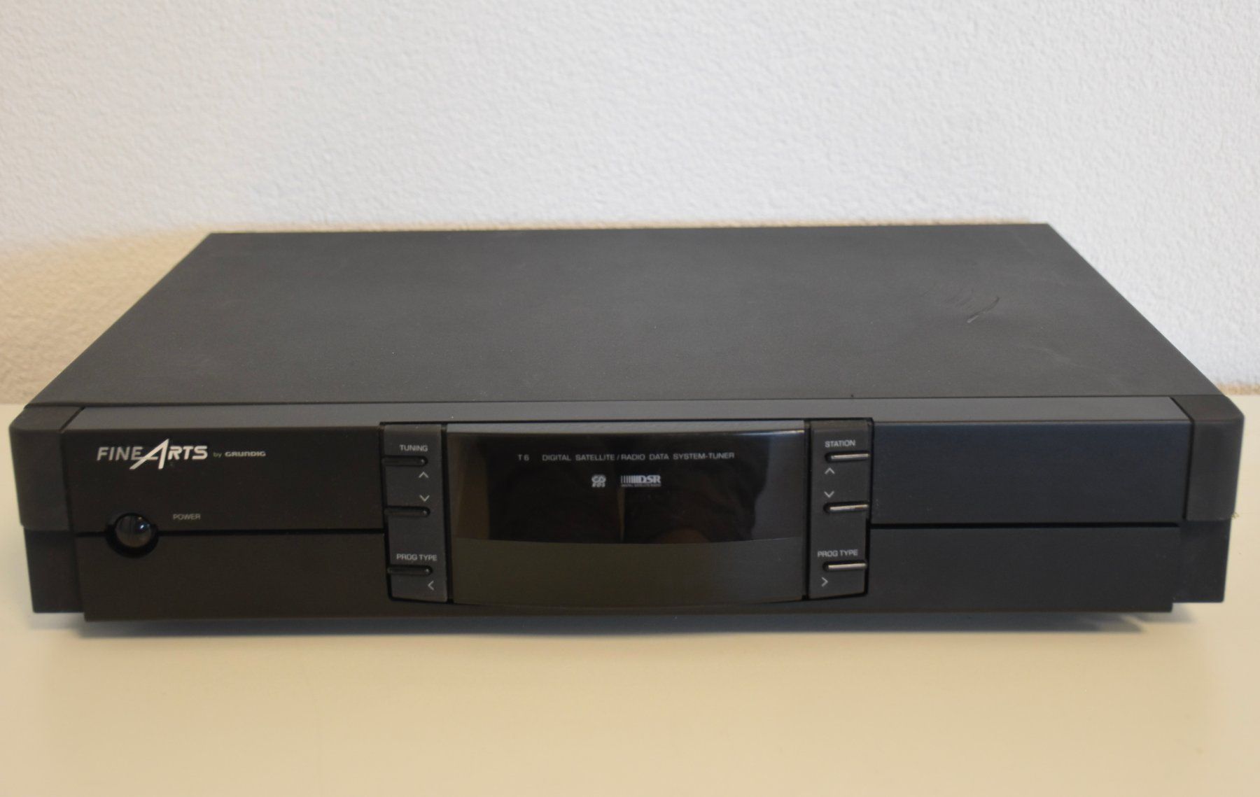 Grundig Radios: Tuner Grundig Fine Arts T6 – Gebraucht aus Fribourg von Maiko0
