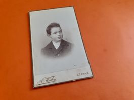 SCHWIIZER JUGEND DAZUMAL - e FEYNE BäRNER GIU - BERN