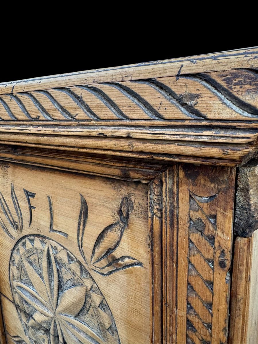 Cassapanche: Originale Engadiner Arventruhe, datiert 1723 – Usato da Ottikon venduto da san_w99n 5
