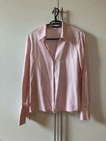 Hemdbluse in der Grösse S/M