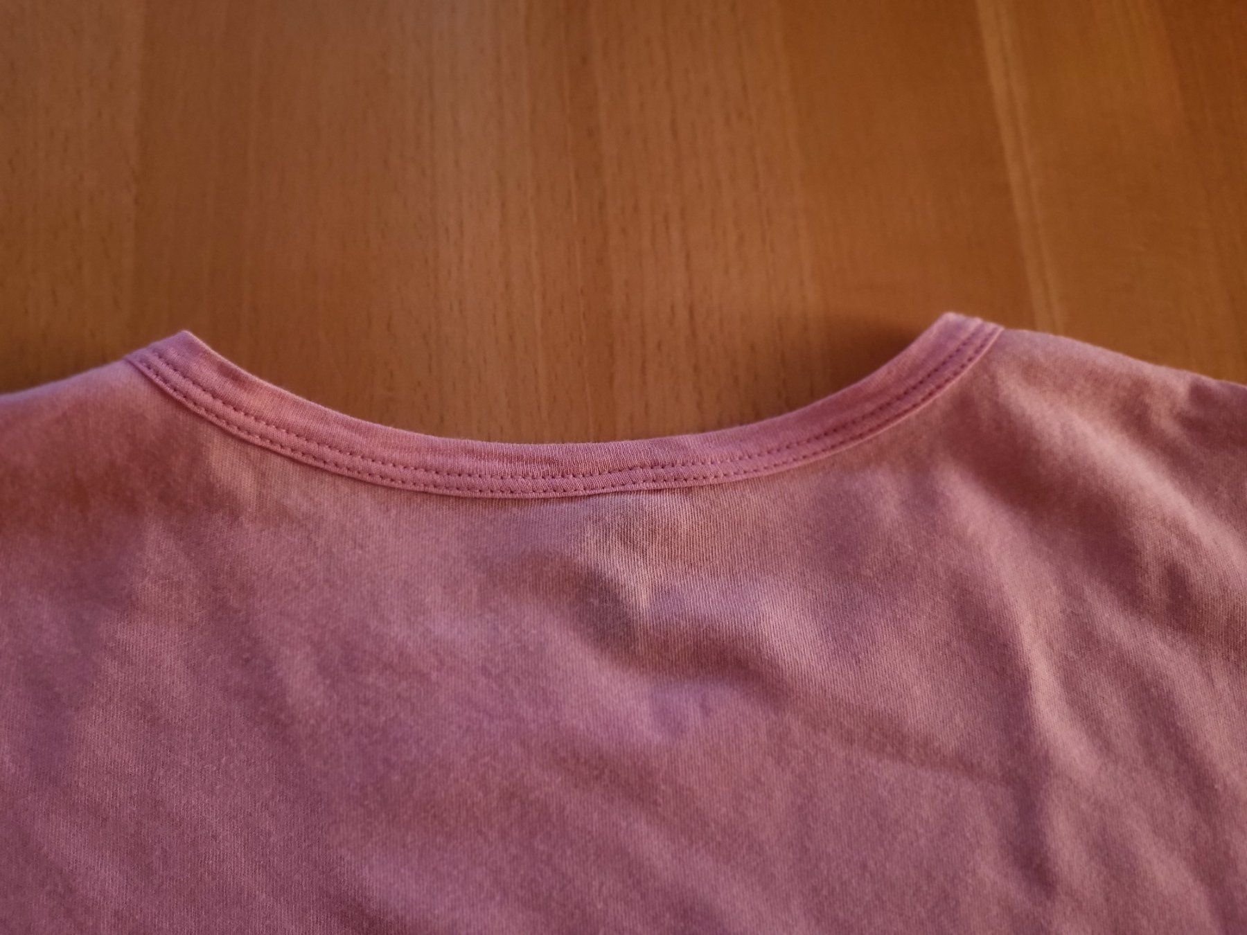 Benetton Blusen, T-Shirts & Tops: Benetton T - Shirt Gr. 134/140 – Gebraucht aus Dürrenäsch von DanaW01 6