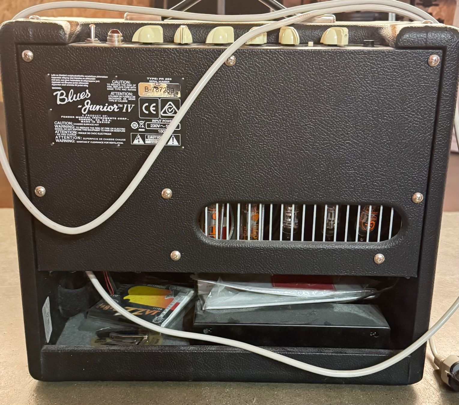 Fender Amplificatori: Fender Blues Junior IV – Usato da Bern venduto da mm_trades 1
