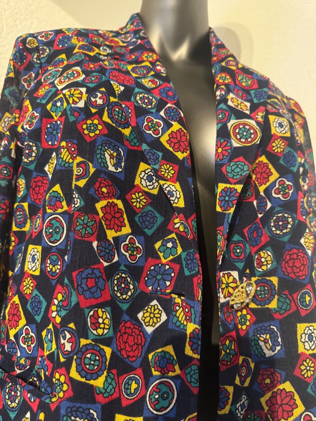 Giacche: Farbenfroher Vintage Blazer Grösse L – Usato da Frenkendorf venduto da Style365 5