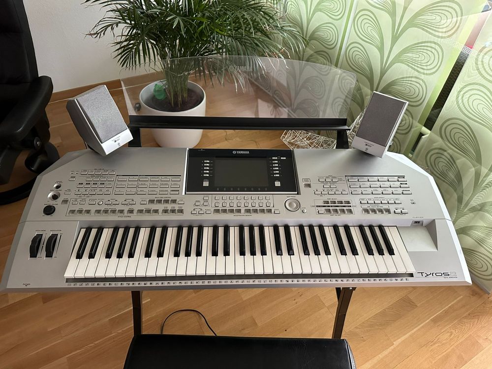 Yamaha Tyros 2 Keyboard (Gebraucht) in Zürich für CHF 999 – nur ...