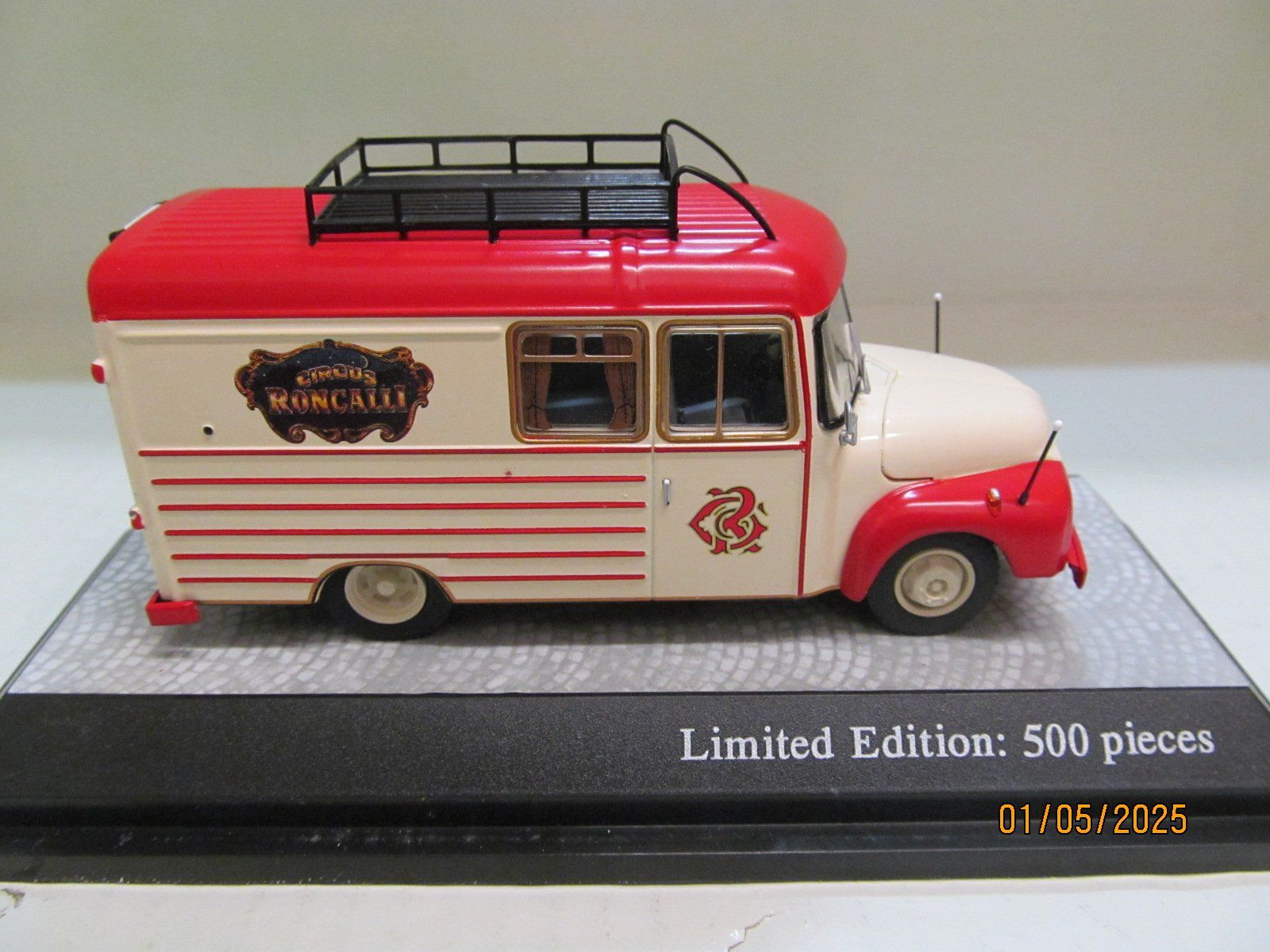 Opel Modellini d'auto: OPEL BLITZ CIRCUS RONCALLI    1:43 PREMIUM CLASSIXXS – Nuovo e nell'imballaggio originale da Grueningen venduto da malamut56 1