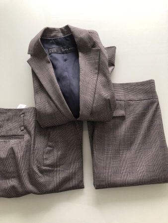3-teiliges elegantes Damenkostüm
