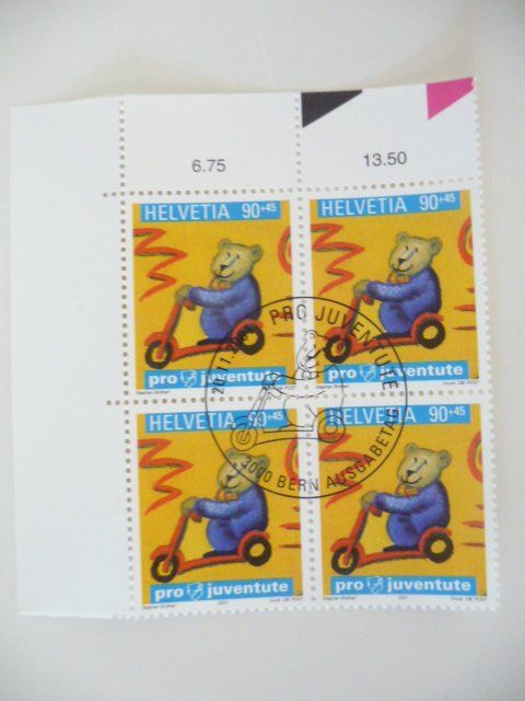 Tutti i francobolli: 2001  Pro Juventute  /  Kinderbücher  /  Viererblock – Nuovo e nell'imballaggio originale da Kloten venduto da zimboida 4