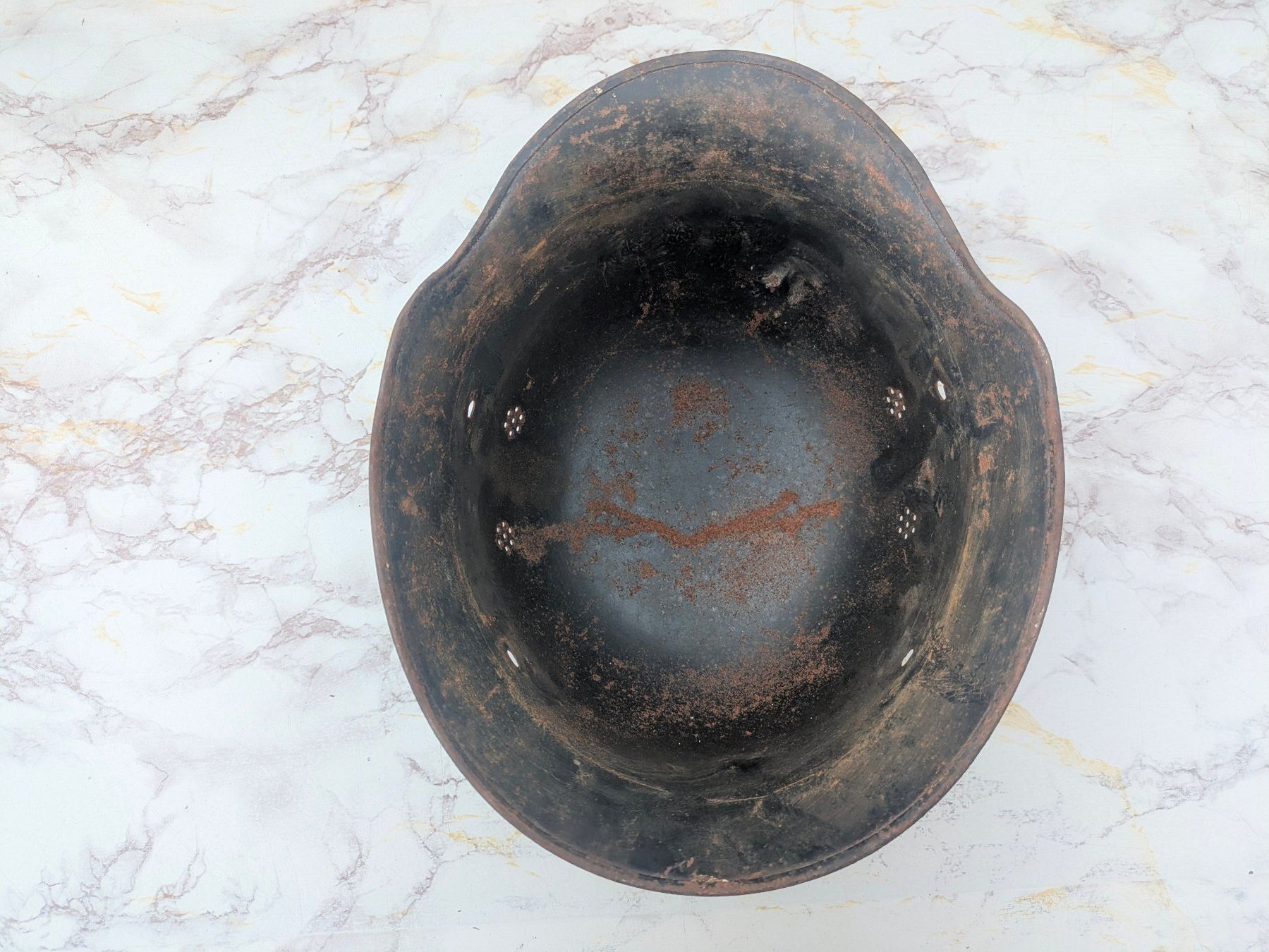 Uniformi & Effetti personali: Luftschutz Stahlhelm M34 "Stub Bill Visor" – Usato da Buttisholz venduto da ArmeeShopCH 8