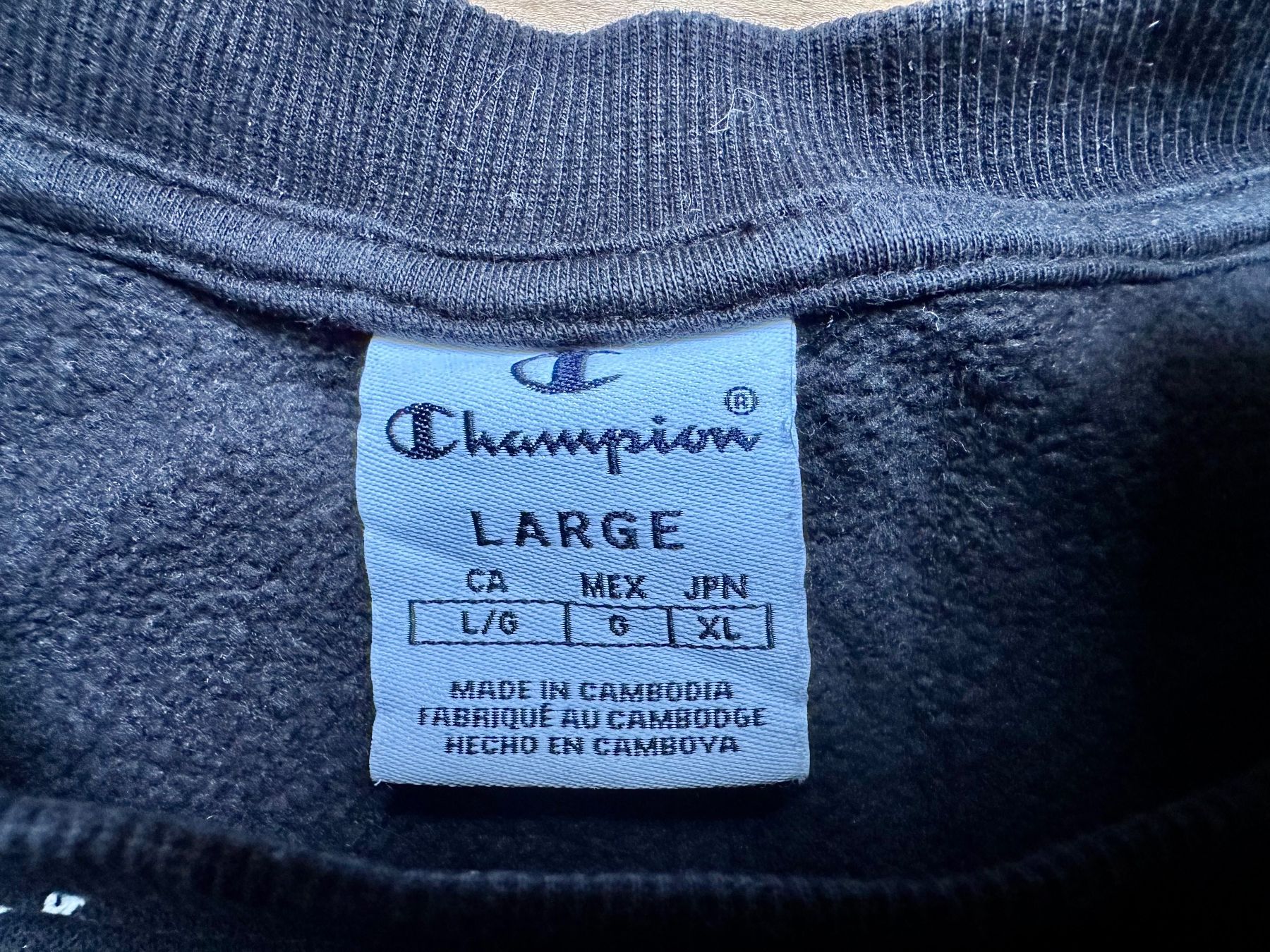 Champion Maglioni & Felpe: CHAMPION Damen Pullover L Schwarz Sweatshirt Pulli Langarm – Usato da Binningen venduto da Rewind1 4