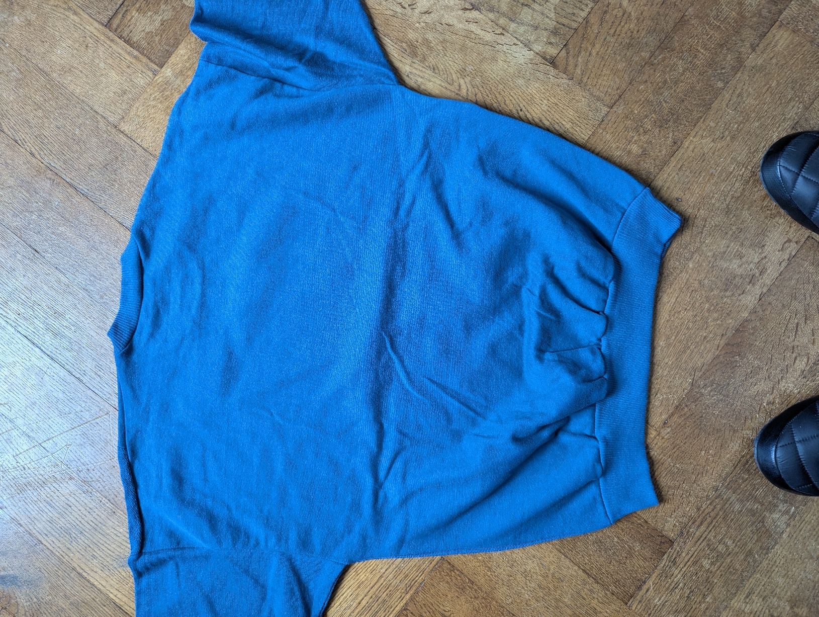 Maglioni & Felpe: Vintage pullover mit zip blue size L-XL – Usato da Lausanne venduto da GTX223807VTG 6