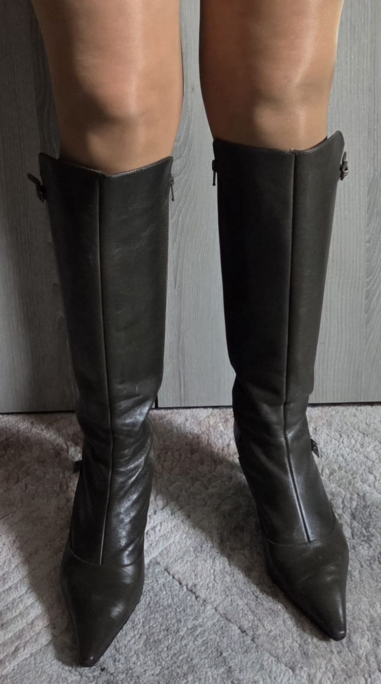 Madeleine Damenschuhe: Bottes en cuir, pointure 38. – Gebraucht aus Neuchâtel von wikit 1