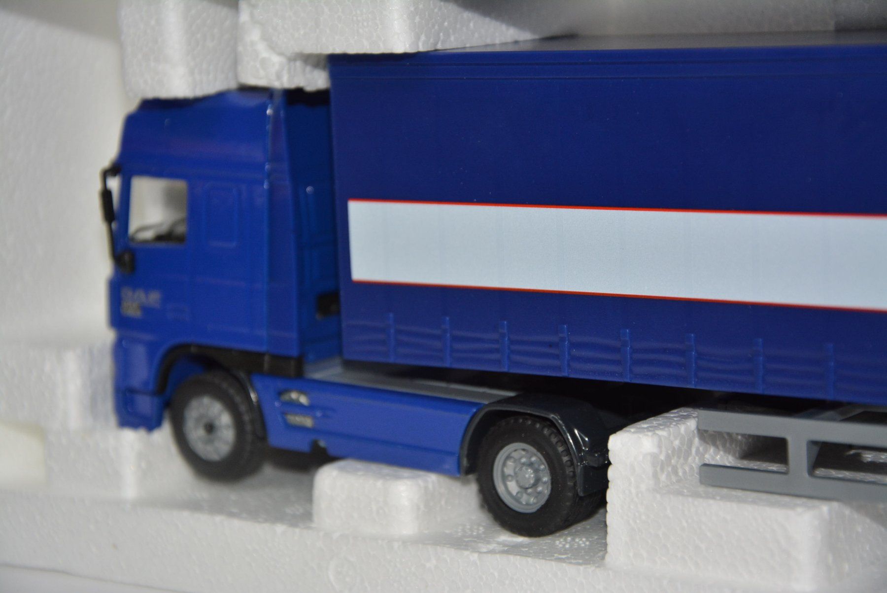 Joal Modellbausätze & Standmodelle: DAF XF mit Auflieger , Joal , 1:50 – Neu und originalverpackt aus Goldach von Feivel9 5