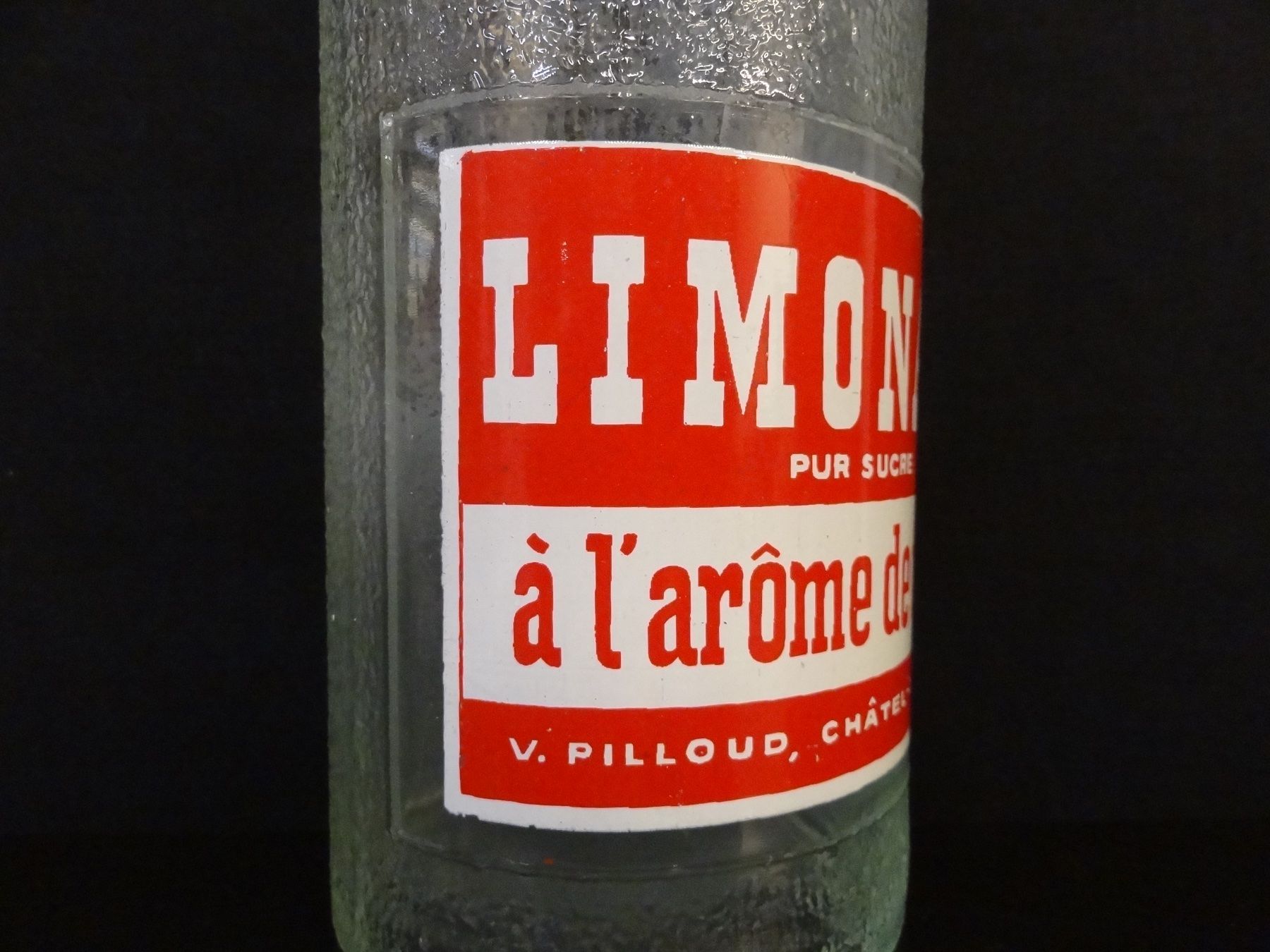 Gläser, Krüge & Flaschen: Flasche LIMONADE PUR SUCRE V. PILLOUD CHÂTEL-ST-DENIS 1953 – Gebraucht aus Kerzers von Flaschenposten 3