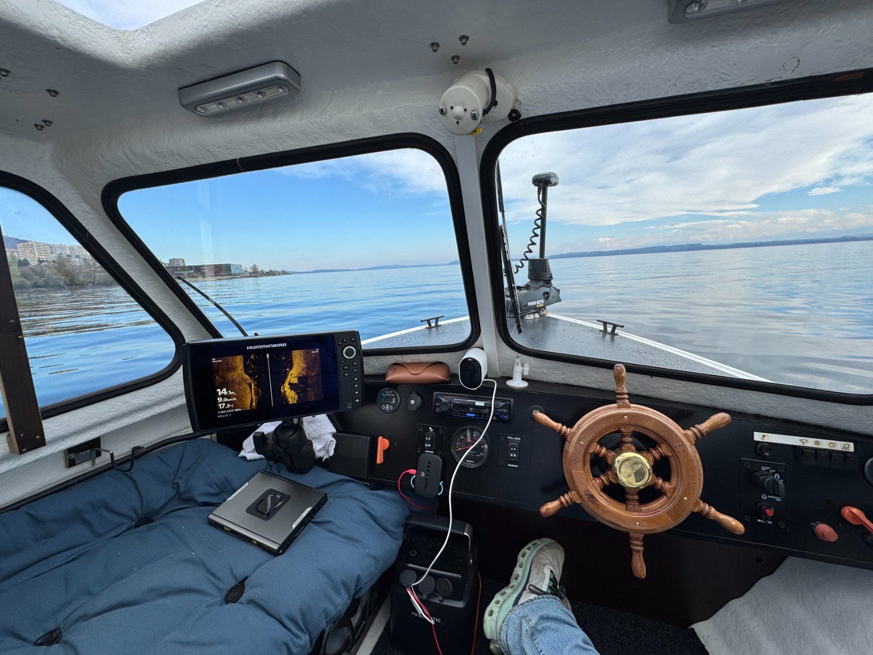 Hensa Boote: Bateau de pêche HIgh Tech – Gebraucht aus Neuchâtel von MonacoFX1 3