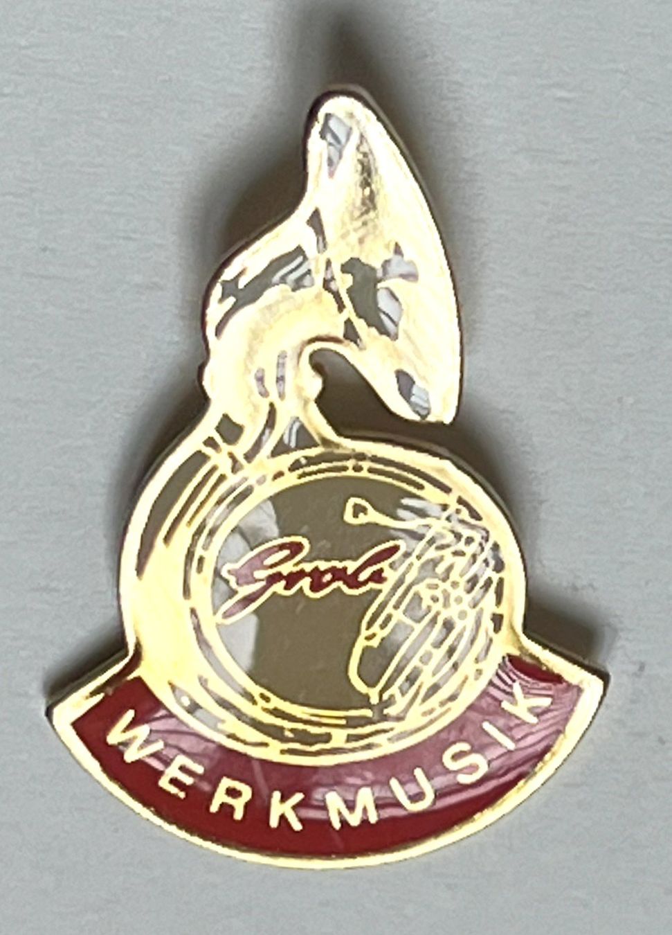 Placchette & Badge: Pin Werkmusik Grob – Usato da Kriens venduto da TSCH1 1