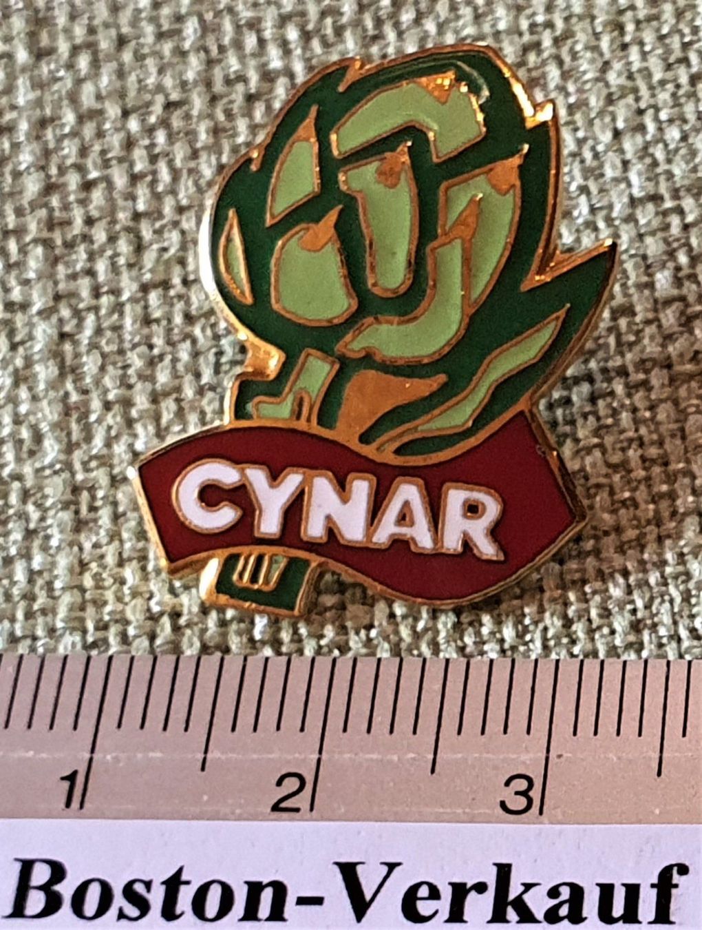 Placchette & Badge: E830 - Pin Mondo - Cynar Artischocke – Usato da Reinach BL venduto da Boston-Verkauf 1